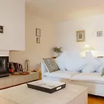 Tourelle 2 - Spacieux Appartement Dans Le Centre De Geneve