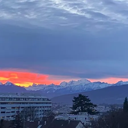 Tourelle 2 - Spacieux Dans Le Centre De * Genève